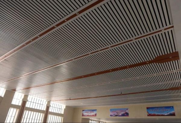 面朝大海,年内开通!广西将新增一座“超高颜值”高铁站! 面朝大海,年内开通!广西将新增一座“超高颜值”高铁站!