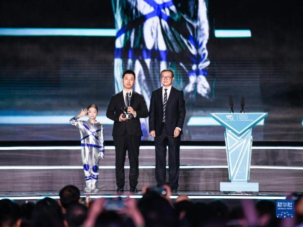 2023雨果奖在成都揭晓 中国作家海漄获奖 2023雨果奖在成都揭晓 中国作家海漄获奖