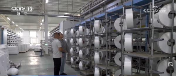 一朵棉花“链”起产业集群 一“增”一“减”棉纺业向“绿”发展