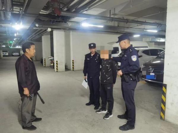 “警察晚上都不睡觉？”