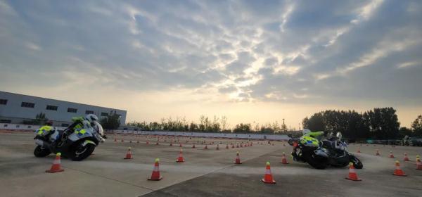 临沂公安交警在首届全省公安机关辅警职业技能比武竞赛荣获佳绩