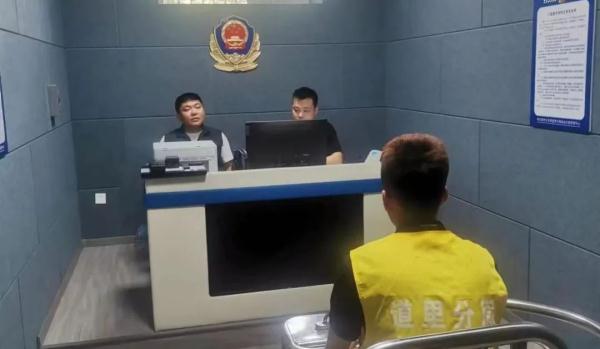 “准女婿”贼不走空，每到女友家都得偷点