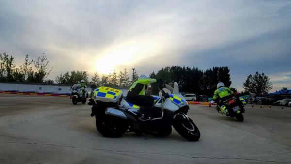 临沂公安交警在首届全省公安机关辅警职业技能比武竞赛荣获佳绩