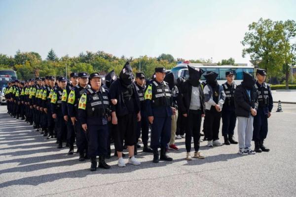 抓获166人!南阳警方打掉一特大婚恋交友诈骗集团 抓获166人!南阳警方打掉一特大婚恋交友诈骗集团