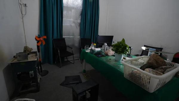 赌石直播套路深 您可千万别当真 赌石直播套路深 您可千万别当真