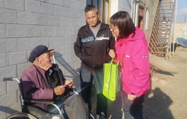 爱在金秋,情暖重阳!兰州市开展形式多样的庆重阳节活动 爱在金秋,情暖重阳!兰州市开展形式多样的庆重阳节活动