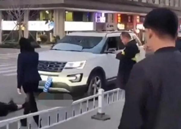 男子驾车碾压保安？太原警方通报：刑拘