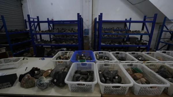 赌石直播套路深 您可千万别当真 赌石直播套路深 您可千万别当真