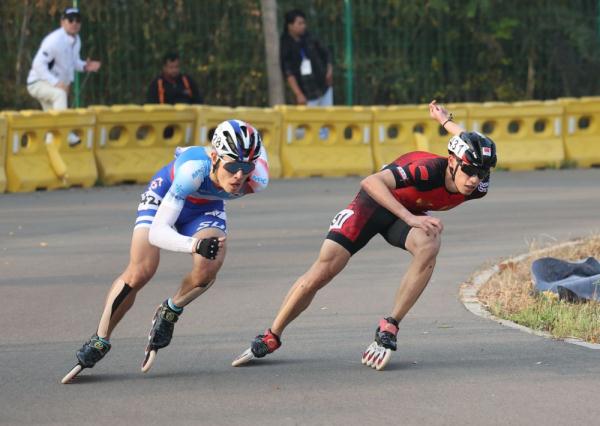 轮滑亚锦赛｜张振海获速度轮滑公路赛成年男子组10000米积分赛亚军