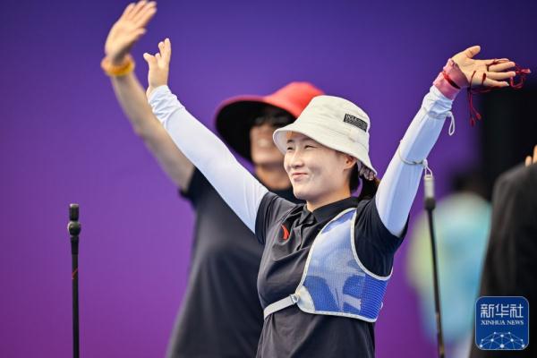 杭州亚残运会｜吴春艳/毋洋获得女子反曲弓双人团体公开级金牌