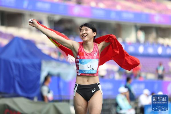 杭州亚残运会｜中国选手包揽女子100米T47级冠亚军