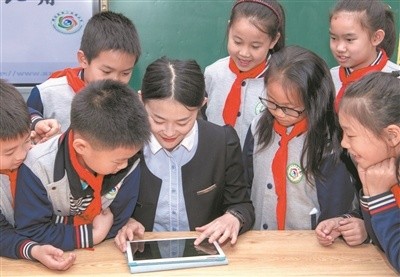 如何减轻教师的“数字负担”? 如何减轻教师的“数字负担”?