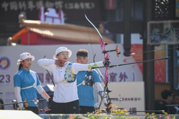 夫子庙前比射箭？一起“跟着赛事去旅行”