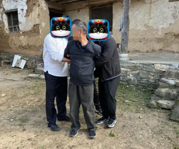 “易容术”现江湖?男子戴“人皮面具”盗窃 “易容术”现江湖?男子戴“人皮面具”盗窃