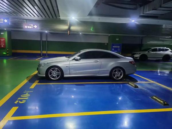 提车！长沙男子1元拍奔驰遭毁约结局反转，平台回应