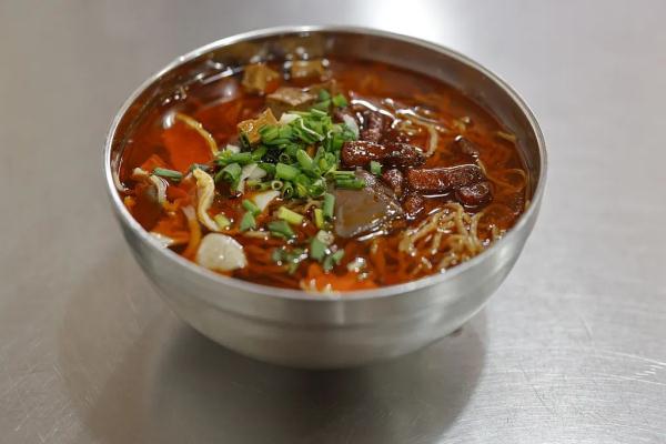 富商大贾不屑的“边角料” ，却成就贵阳一道特色美食