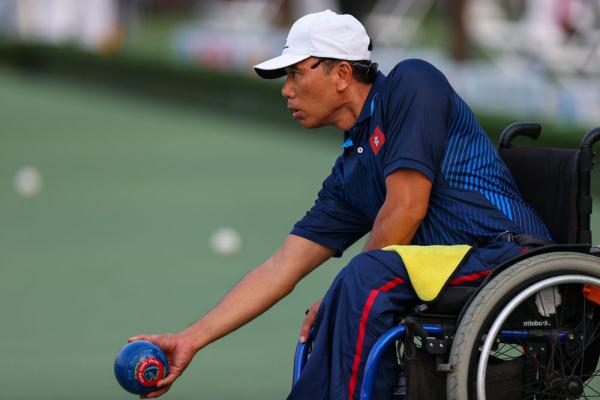 追光 | 亚残运会上的“草地冰壶” 追光 | 亚残运会上的“草地冰壶”