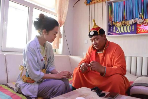 草原上的神箭手 草原上的神箭手