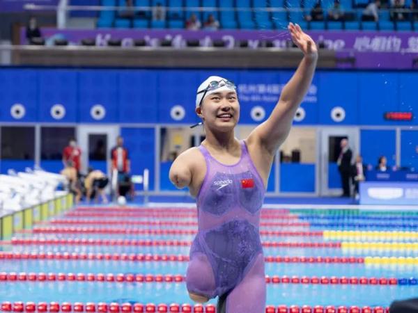 今晚闭幕！中国代表团旗手是浙江姑娘