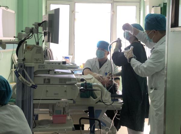 儿童支原体肺炎为什么高发？发热是否要去医院？儿科专家解读