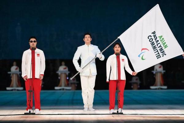 传来消息！是她！浙江姑娘