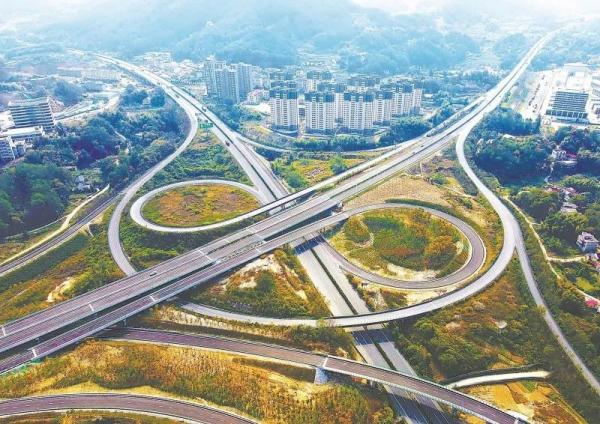 合肥64岳西15小时通达安徽这一高速通车