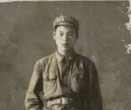 “一人当兵全家光荣”，一家当兵呢？