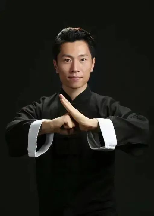 【中华好功夫】不愧为“千年长寿操”，这节帮你缓解胃胀、消化不良