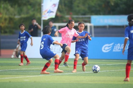 第二届追风联赛 来自重庆大山的女孩夺冠