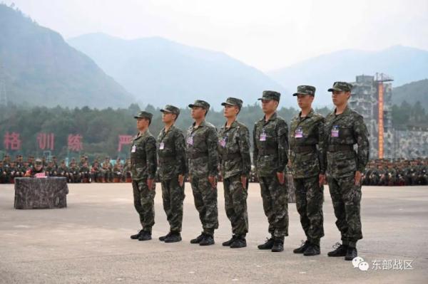 新兵首次队列会操，强！