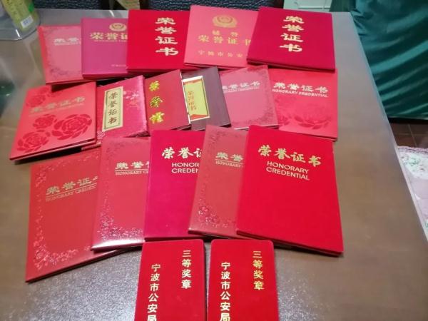 这个月底就退休，你会怎么做？他是这样做的