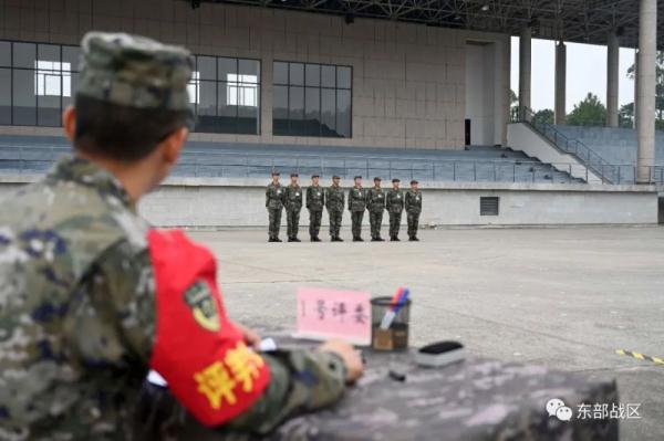新兵首次队列会操，强！