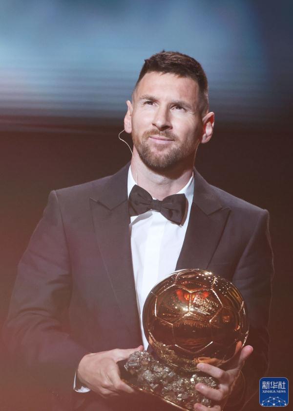 足球|梅西第八次荣膺金球奖 足球|梅西第八次荣膺金球奖