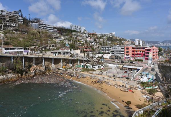 至少48人死亡！这里出现抢劫行为