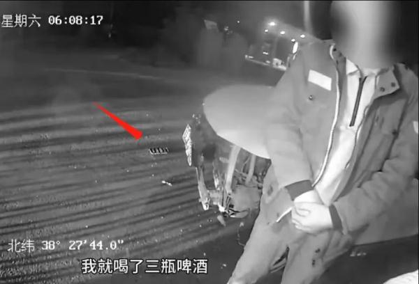 男子醉驾撞护栏，本想赖给朋友，被拆穿~