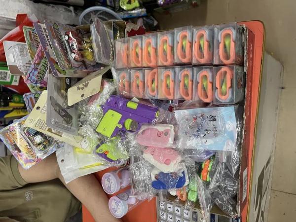 “鼻吸能量棒”风靡校园！专家提醒：有害身心健康