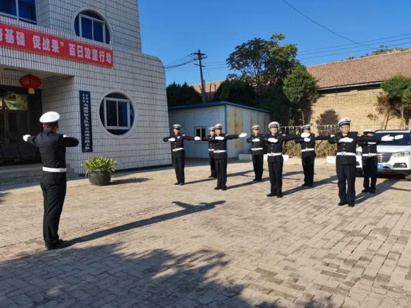 立足岗位铸精兵 实战训练锻铁军---庆阳市公安局交警支队持续组织开展大练兵活动