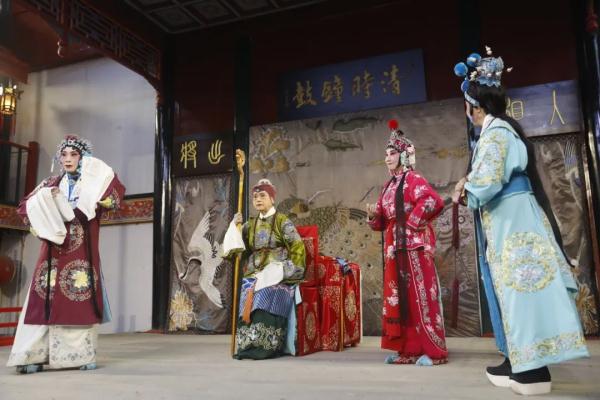 “城之源 都之始 河之端”——这个秋天，一起相约京剧发祥地