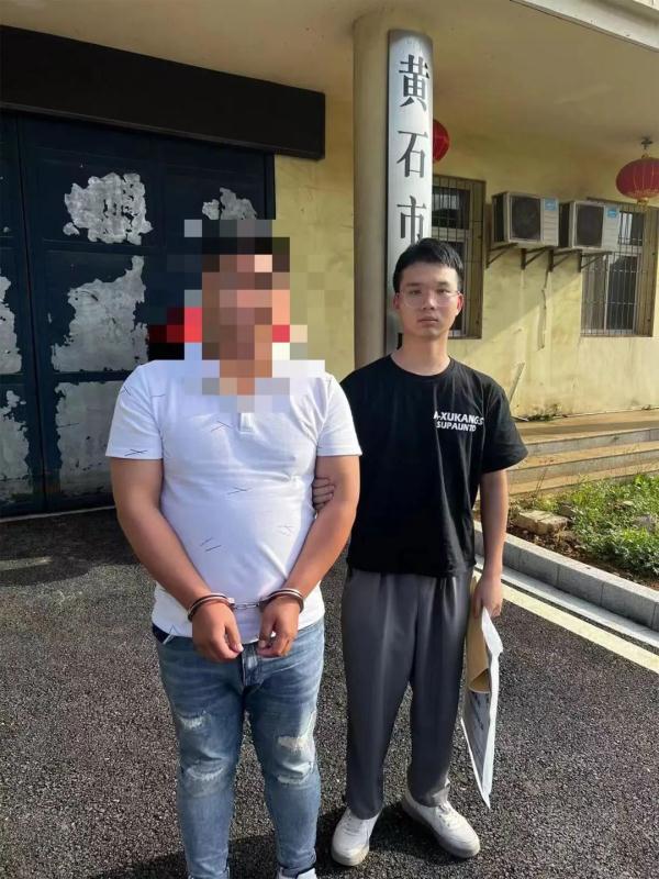 全网都知道了！王警官没有女朋友