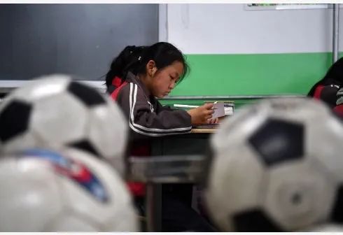 课间“圈养”怎么破？