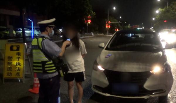 刚拿驾照10天就被吊销！竟是因为……