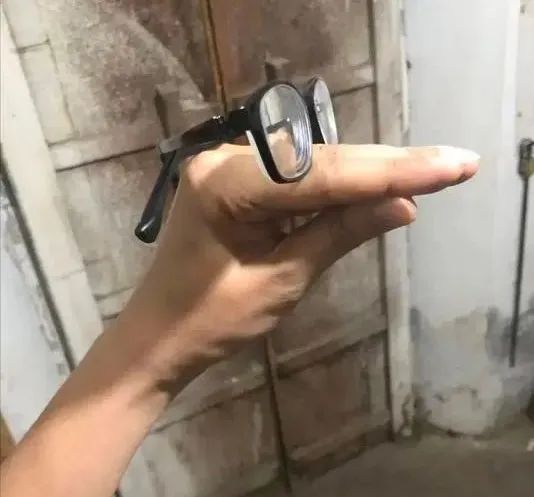 你见过这么重的“眼镜王蛇”吗? 你见过这么重的“眼镜王蛇”吗?