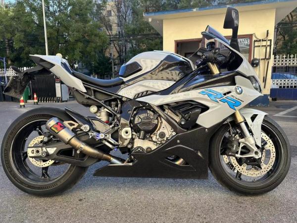 非法改装、超速炸街……驾驶证吊销并拘留！