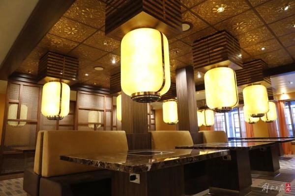 我国首艘国产大型邮轮“爱达·魔都号”今日命名交付 我国首艘国产大型邮轮“爱达·魔都号”今日命名交付