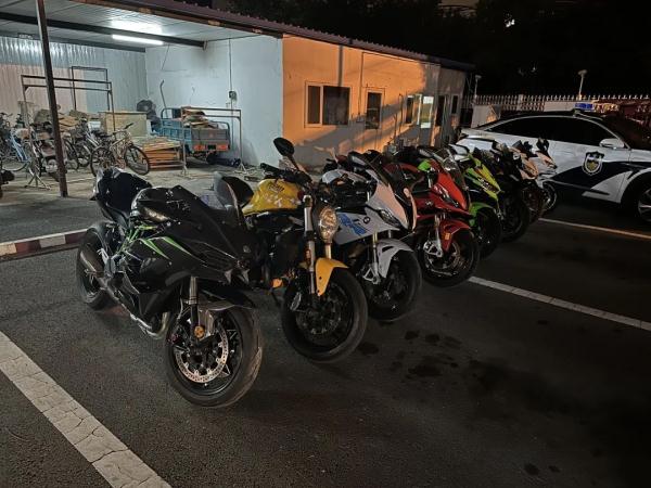 非法改装、超速炸街……驾驶证吊销并拘留！