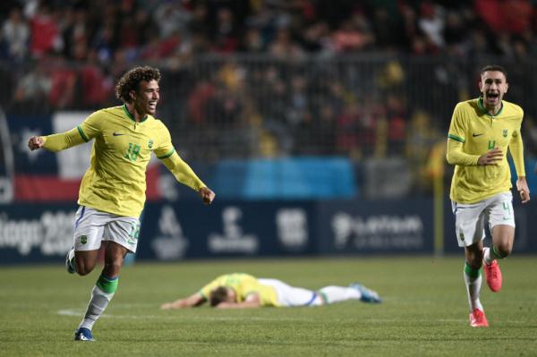 泛美运动会巴西男足点球大战击败智利夺冠