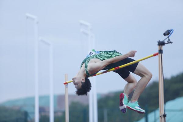 学青会田径综合:南京队收获3金 学青会田径综合:南京队收获3金