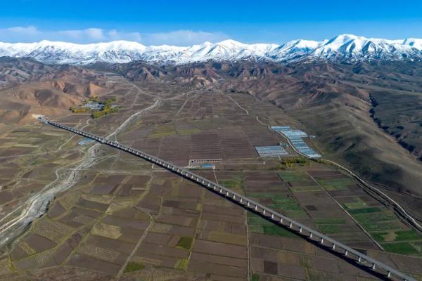 兰张三四线兰武段新建4座车站最新进展→