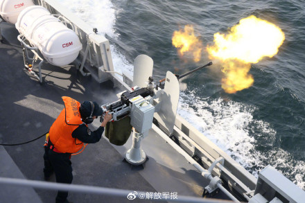海军某护卫舰支队开展实战化训练