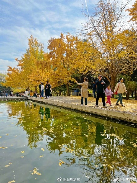 深秋时节,来晋祠邂逅“醉”美秋色 深秋时节,来晋祠邂逅“醉”美秋色